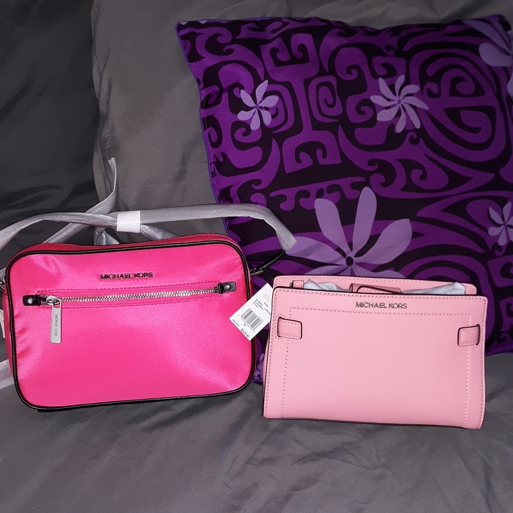 NWT AUTHENTIC MICHAEL KORS CROSSBODY PURSE